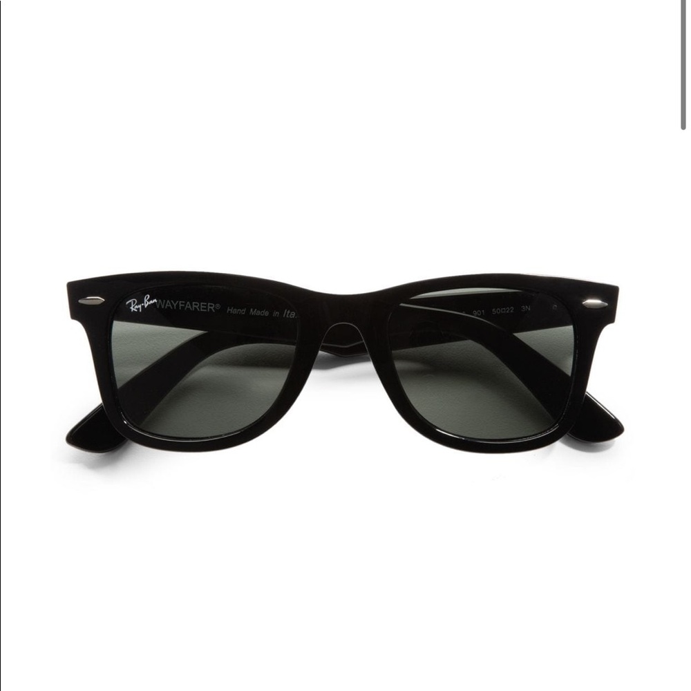 Ray-Ban Wayfarer Sunglasses